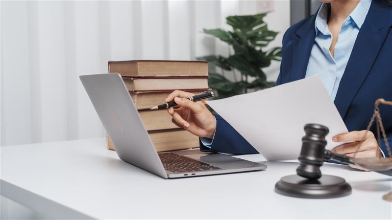 Escribiendo ordenador 2